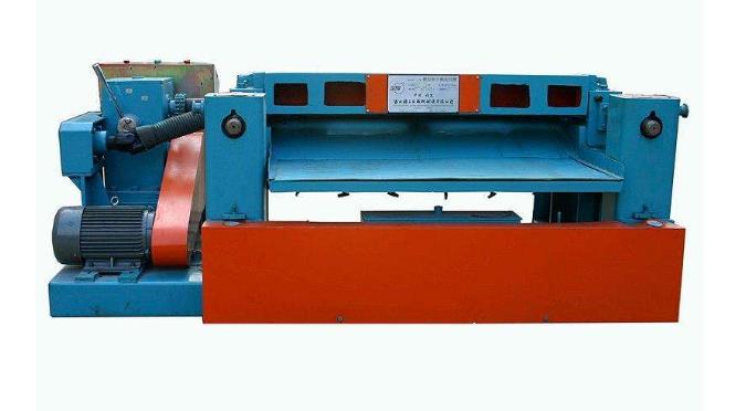 How to give full play to the maximum performance of the veneer peeling machine
